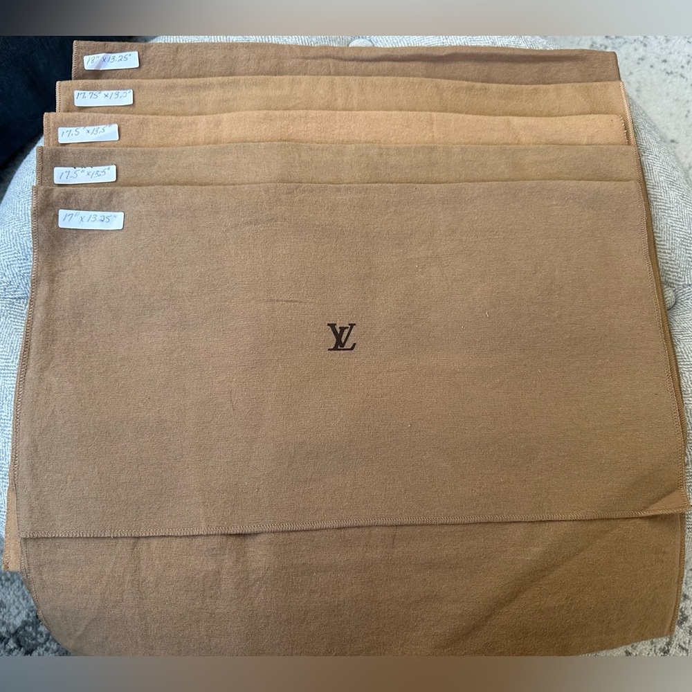 Reseller Bundle Authentic Louis Vuitton Flap Style Dust Bags – Lot of 10  Medium